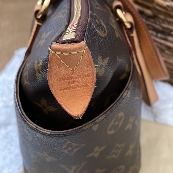 AUTH Louis Vuitton Totally PM Handbag - Picture 4 of 15